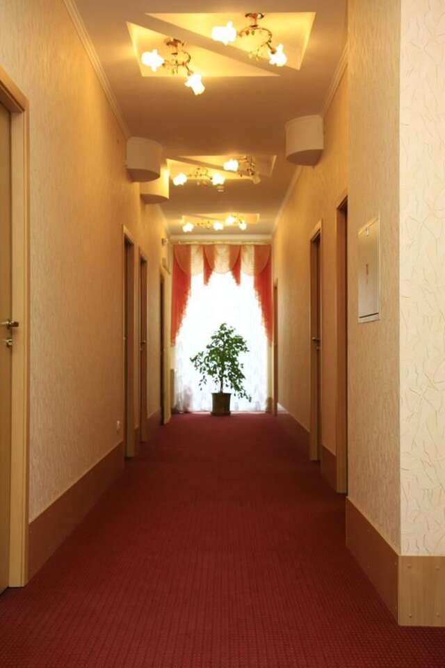 Отель Отель Доминик Донецк-15